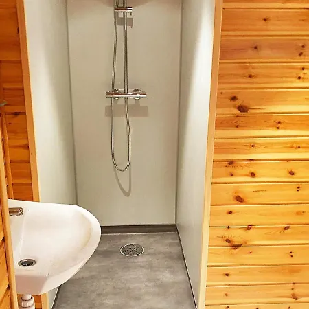 8 Person In Norheimsund-by Traum *